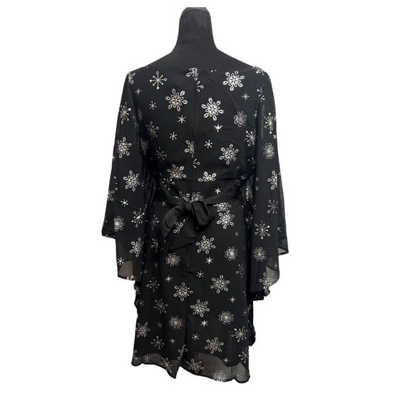 Smak Parlour Black Silver Snowflake Social Climber Caftan - Picture 3 of 10